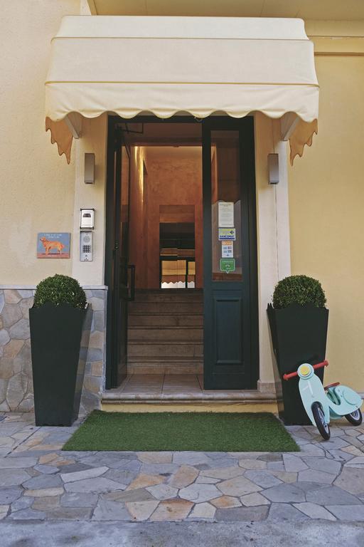 Residence Conchiglia Aparthotel Alassio Exterior foto